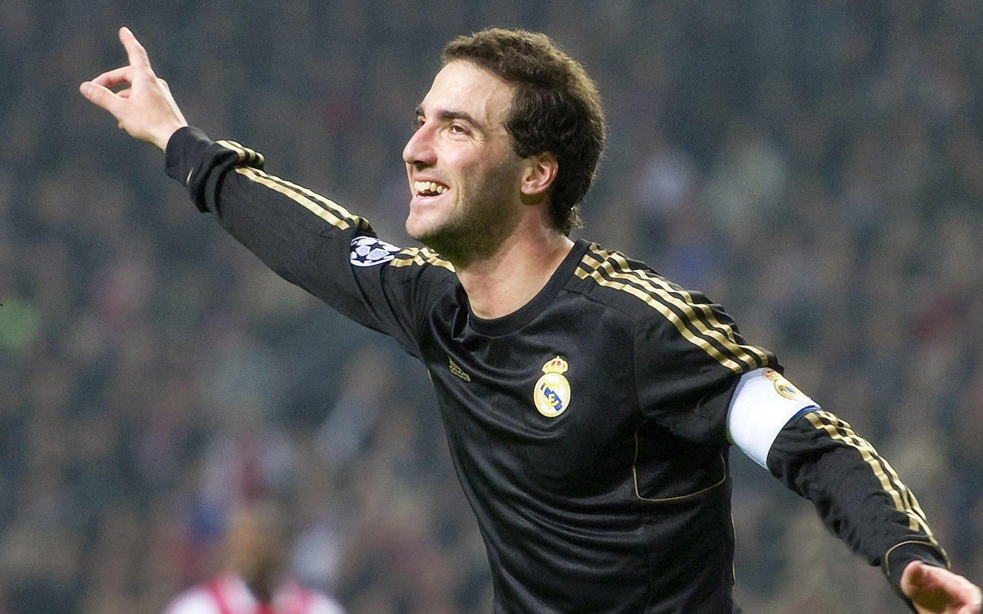 天山风暴席卷赛场 双外援强势主导攻防 昔日冠军组合星光黯淡